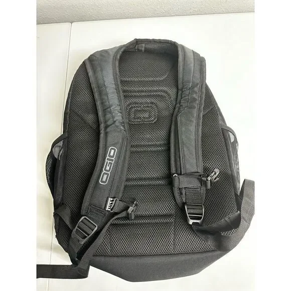 OGIO Business Laptop Padded Backpack Computer Work Black Polyglass Maple Logo
